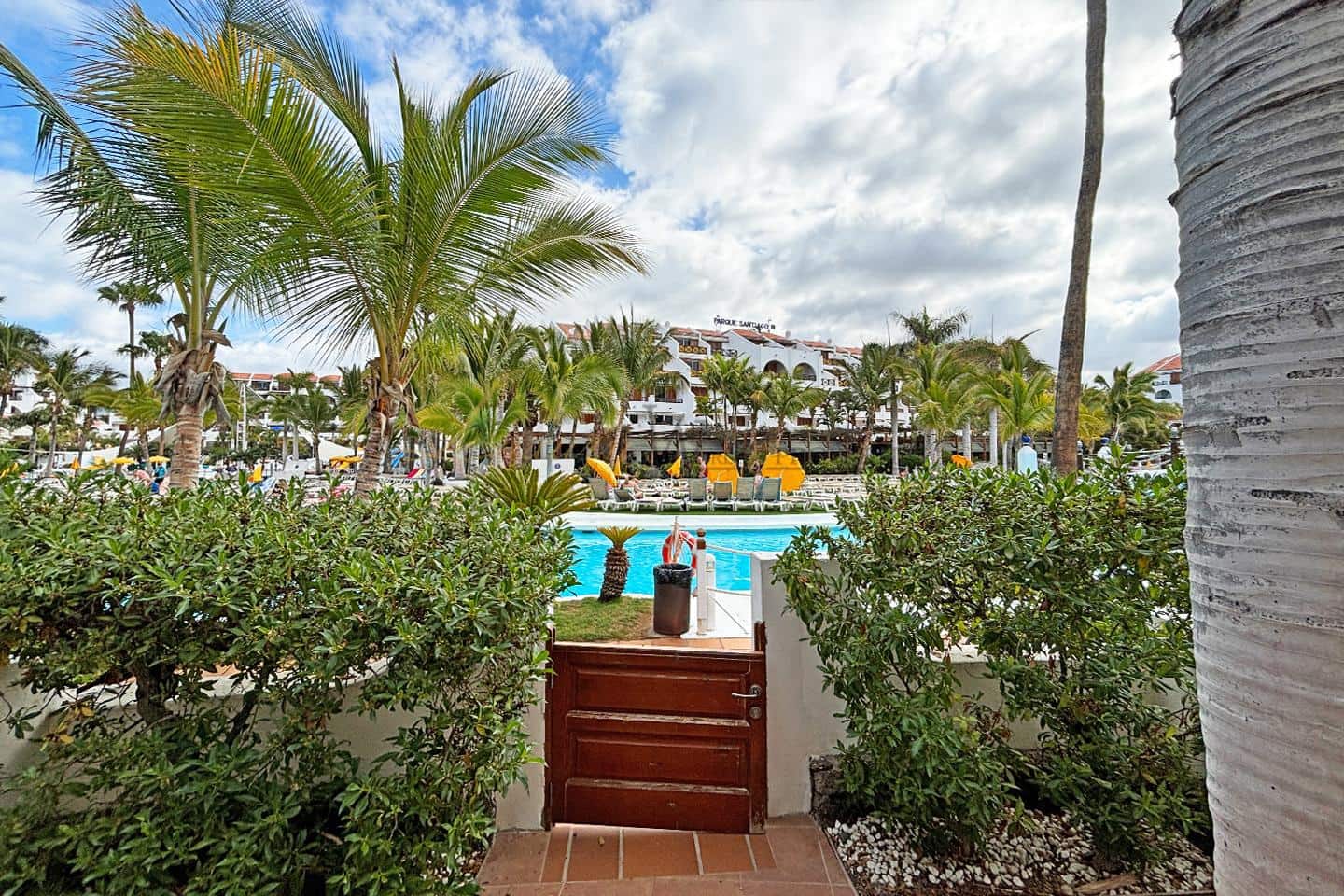 3 bedroom Villa for sale in Playa de las Americas with pool - € 1,590,000 (Ref: 9844468)