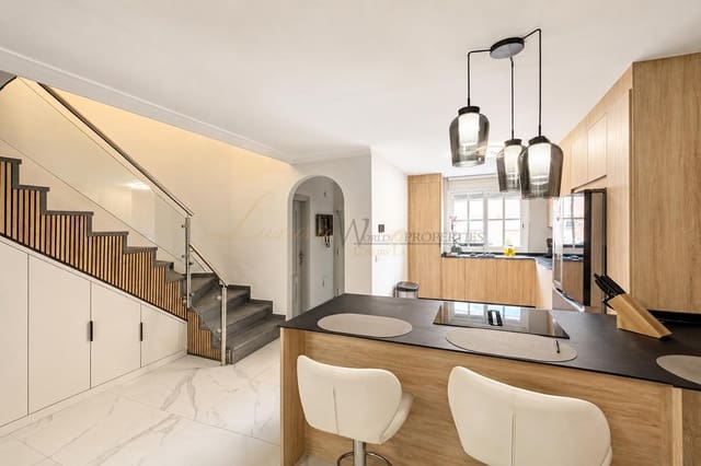 3 chambre Villa/Maison à vendre à San Isidro de Abona, Granadilla de Abona - 395 000 € (Ref: 9850570)