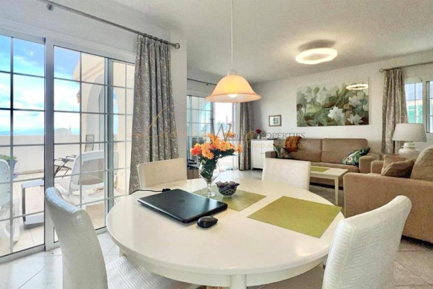 3 camera da letto Villa in vendita in Costa Adeje con piscina garage - 820.000 € (Rif: 9875307)