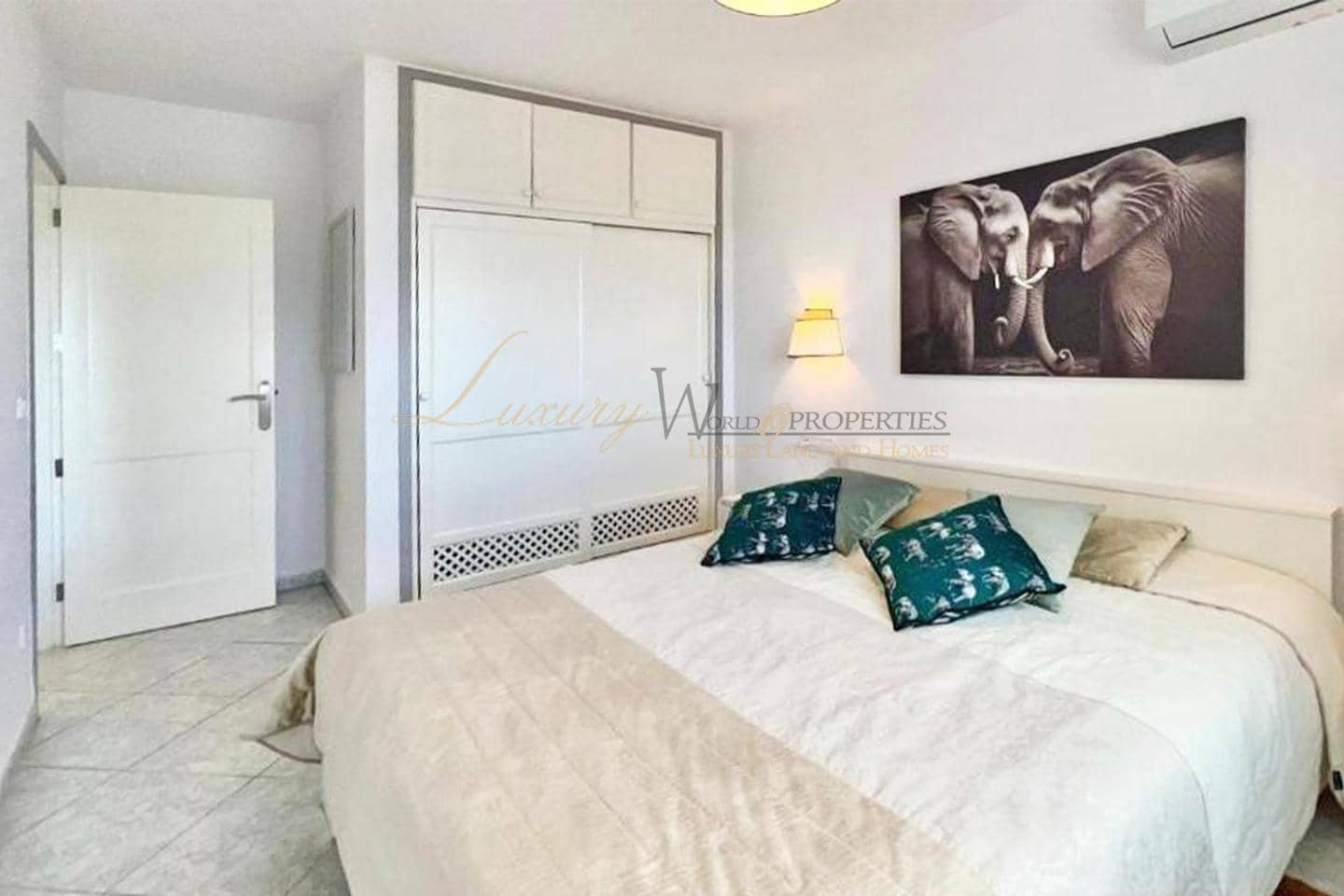 3 camera da letto Villa in vendita in Costa Adeje con piscina garage - 820.000 € (Rif: 9875307)
