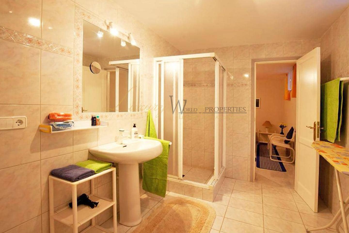 3 camera da letto Villa in vendita in Costa Adeje con piscina garage - 820.000 € (Rif: 9875307)