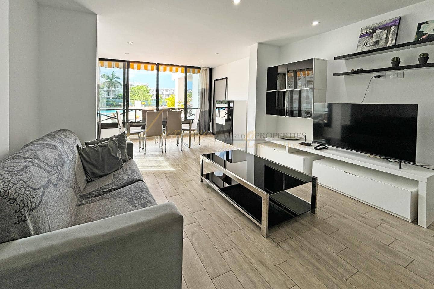 2 chambre Appartement à vendre à Los Cristianos avec piscine - 385 000 € (Ref: 9877100)