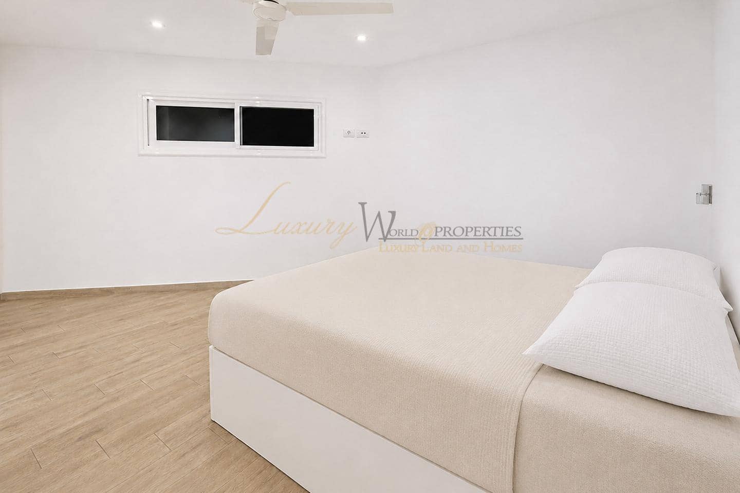 2 chambre Appartement à vendre à Los Cristianos avec piscine - 385 000 € (Ref: 9877100)