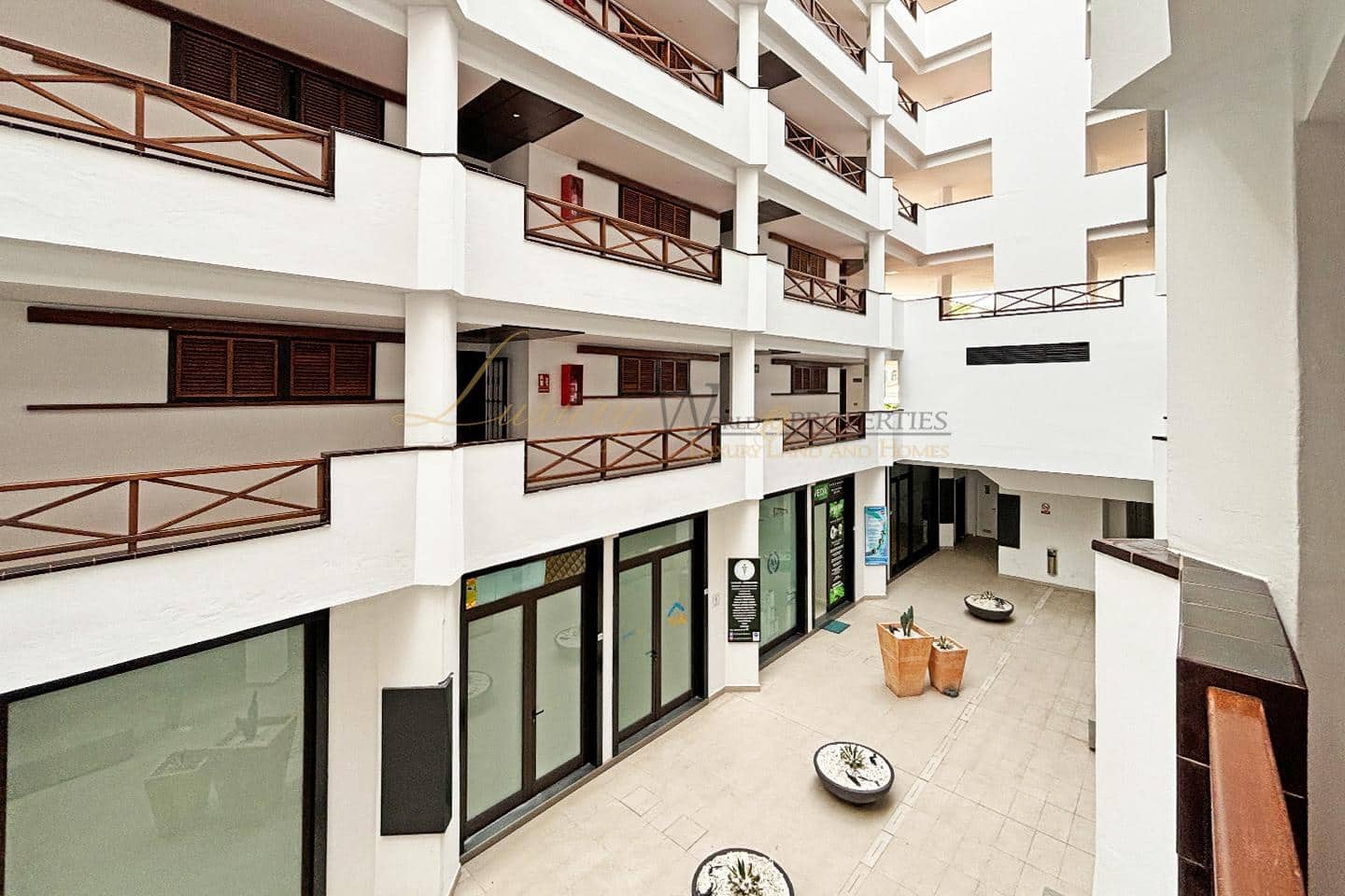 2 chambre Appartement à vendre à Los Cristianos avec piscine - 385 000 € (Ref: 9877100)