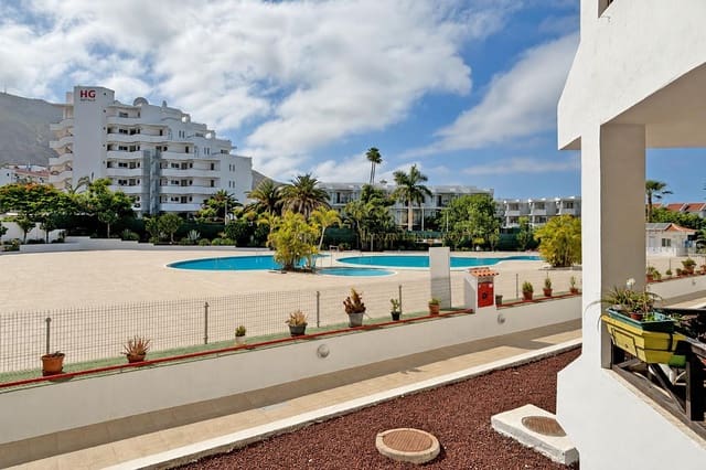 2 chambre Appartement à vendre à Los Cristianos, Arona avec piscine - 385 000 € (Ref: 9877100)