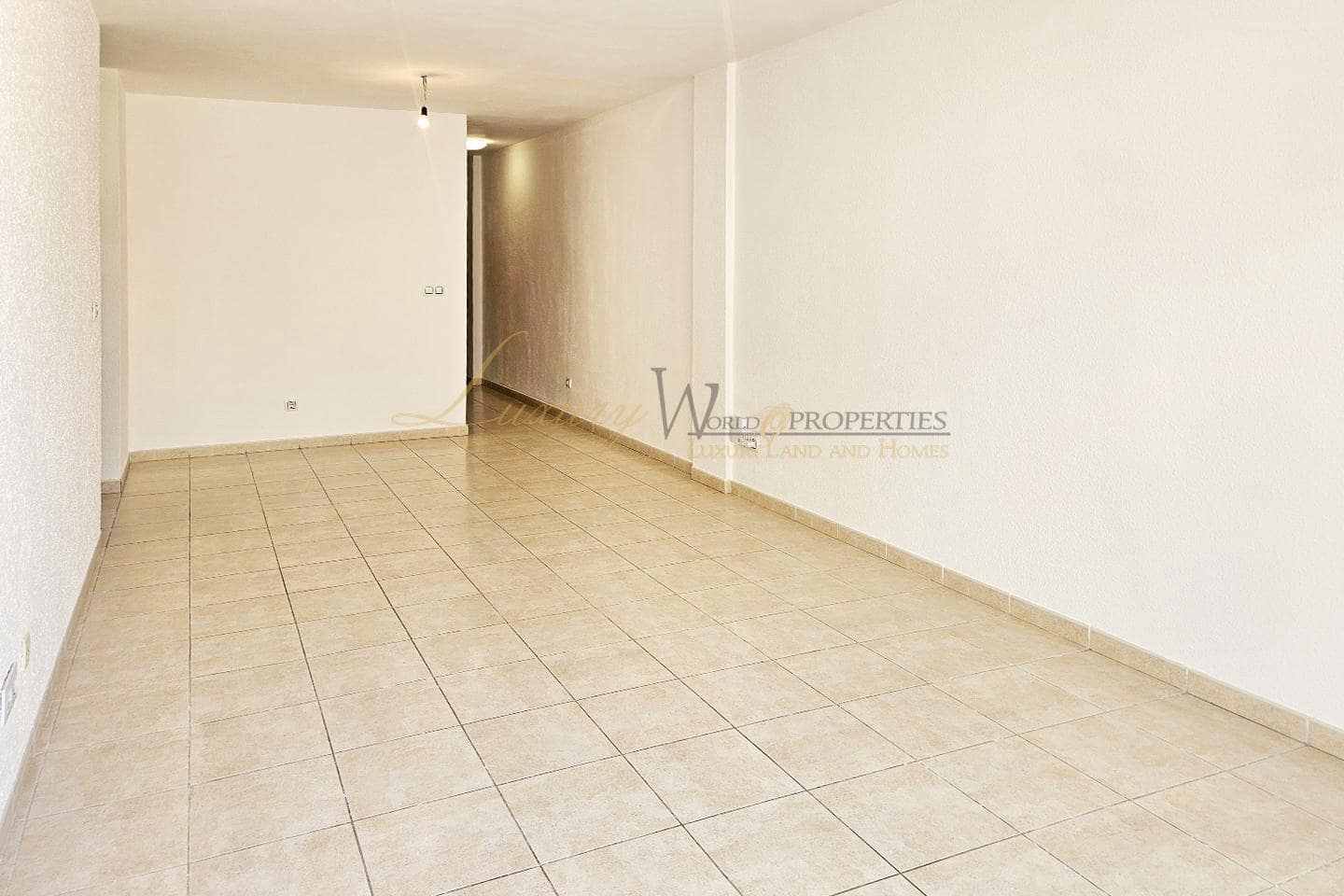 2 chambre Appartement à vendre à Cabo Blanco avec garage - 233 000 € (Ref: 9879686)