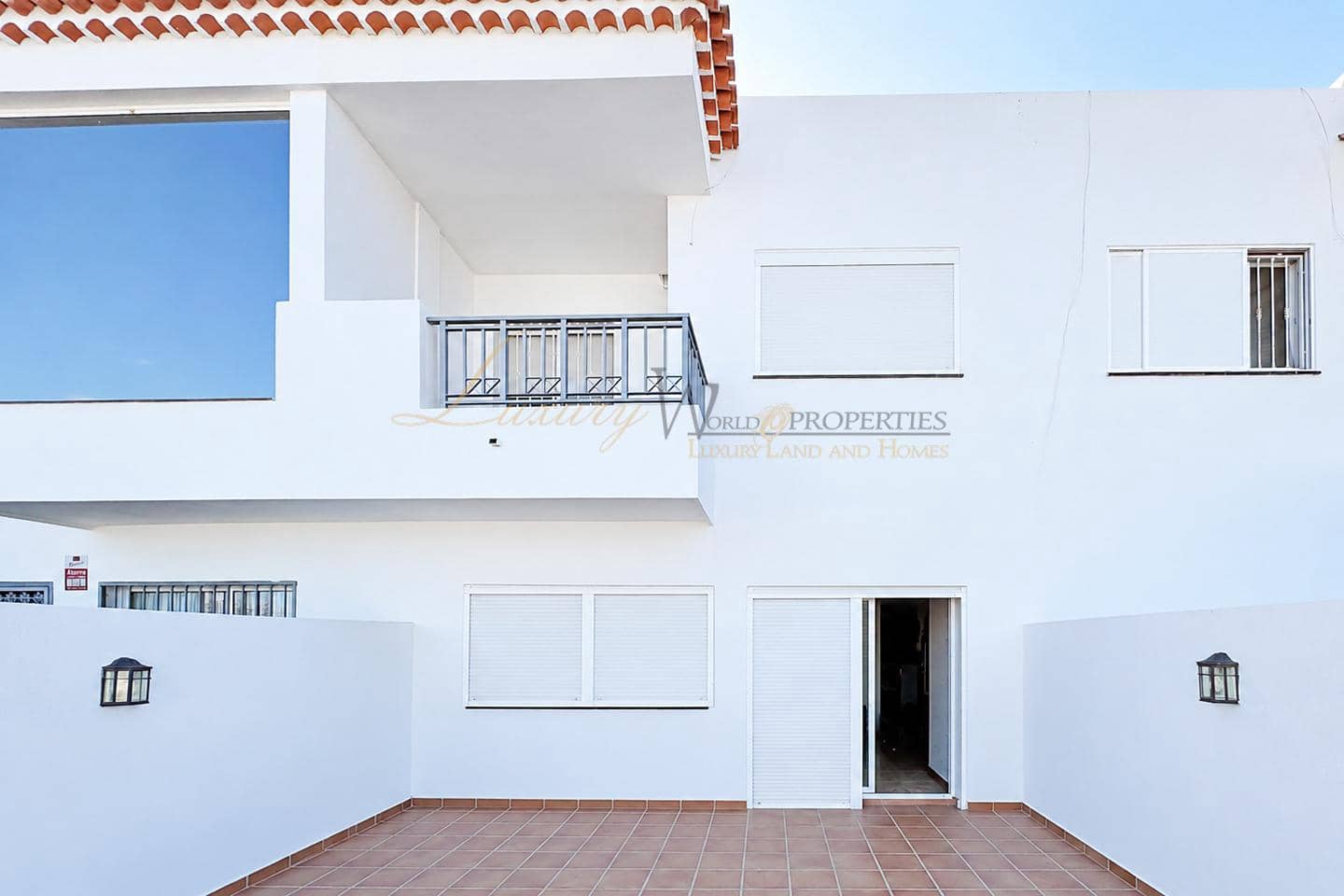 3 soveværelse Villa til salg i Costa Adeje med swimmingpool garage - € 455.000 (Ref: 9883565)