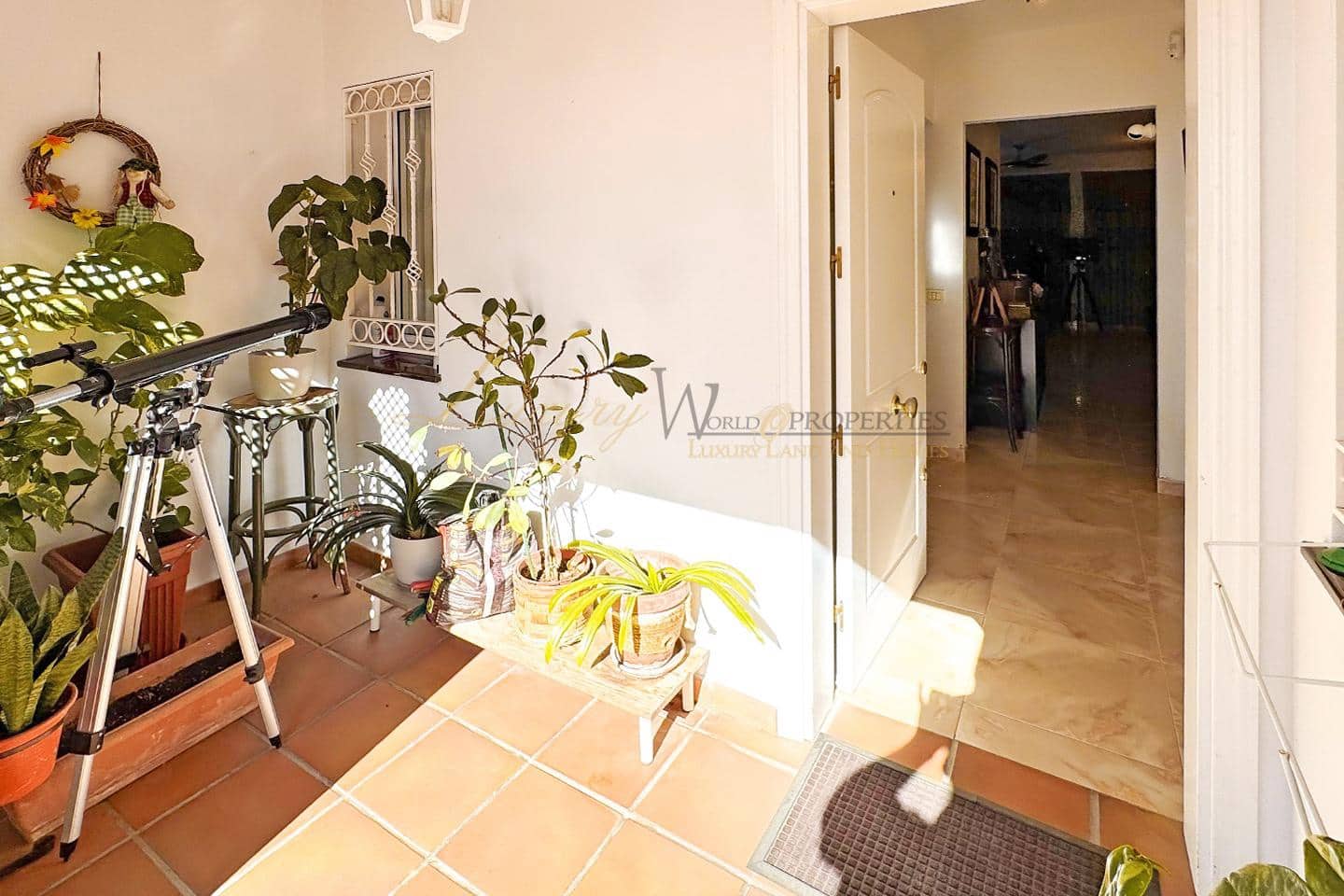 3 soveværelse Villa til salg i Costa Adeje med swimmingpool garage - € 455.000 (Ref: 9883565)