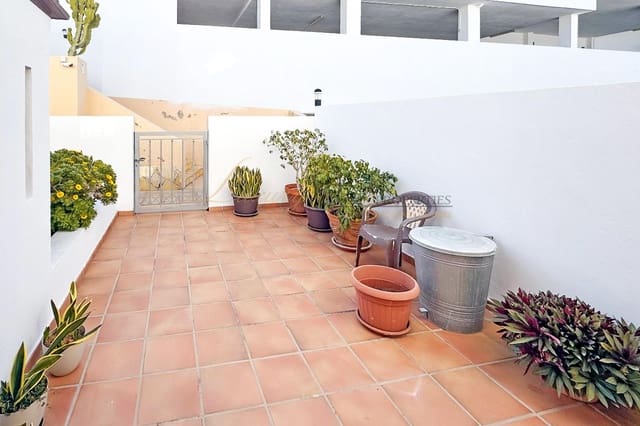 3 chambre Villa/Maison à vendre à Playa de Fañabé Alto, Adeje avec piscine garage - 455 000 € (Ref: 9883565)