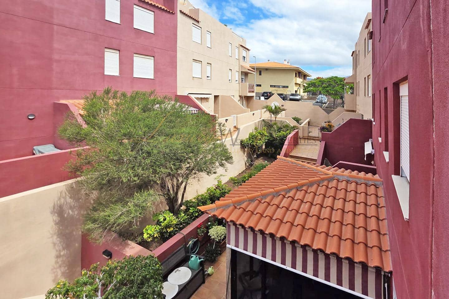 3 sypialnia Mieszkanie na sprzedaż w Playa San Juan z basenem garażem - 445 000 € (Ref: 9893199)