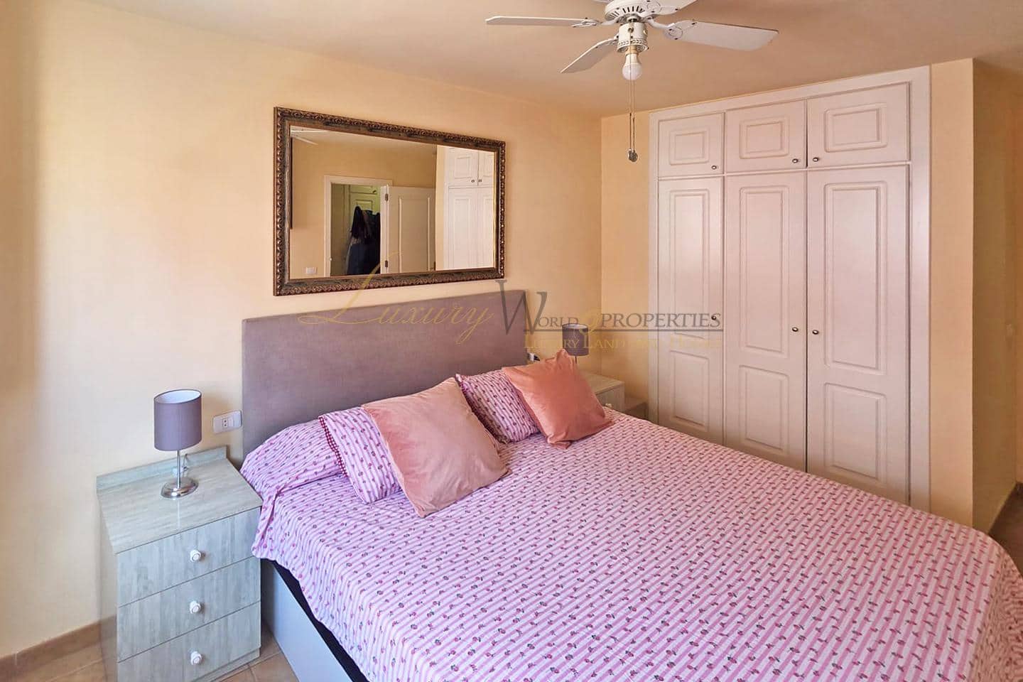 3 sypialnia Mieszkanie na sprzedaż w Playa San Juan z basenem garażem - 445 000 € (Ref: 9893199)