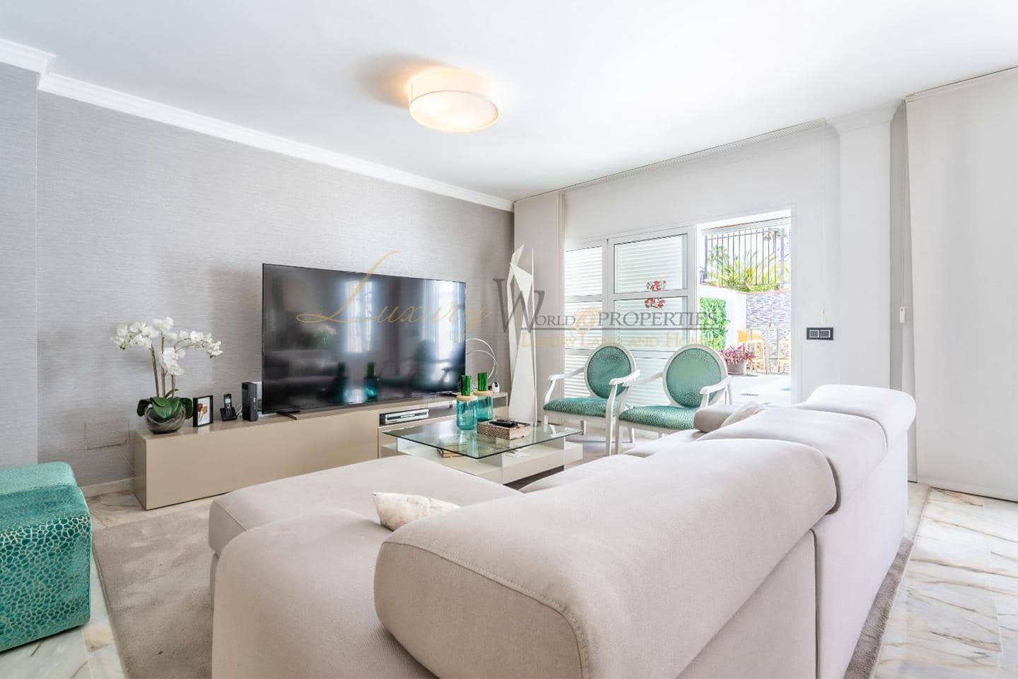 5 Zimmer Villa zu verkaufen in Costa Adeje mit Pool Garage - 2.310.000 € (Ref: 9911939)