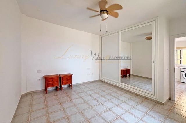 1 Zimmer Wohnung zu verkaufen in Torviscas Centro y Alto, Adeje mit Pool - 325.000 € (Ref: 9912228)