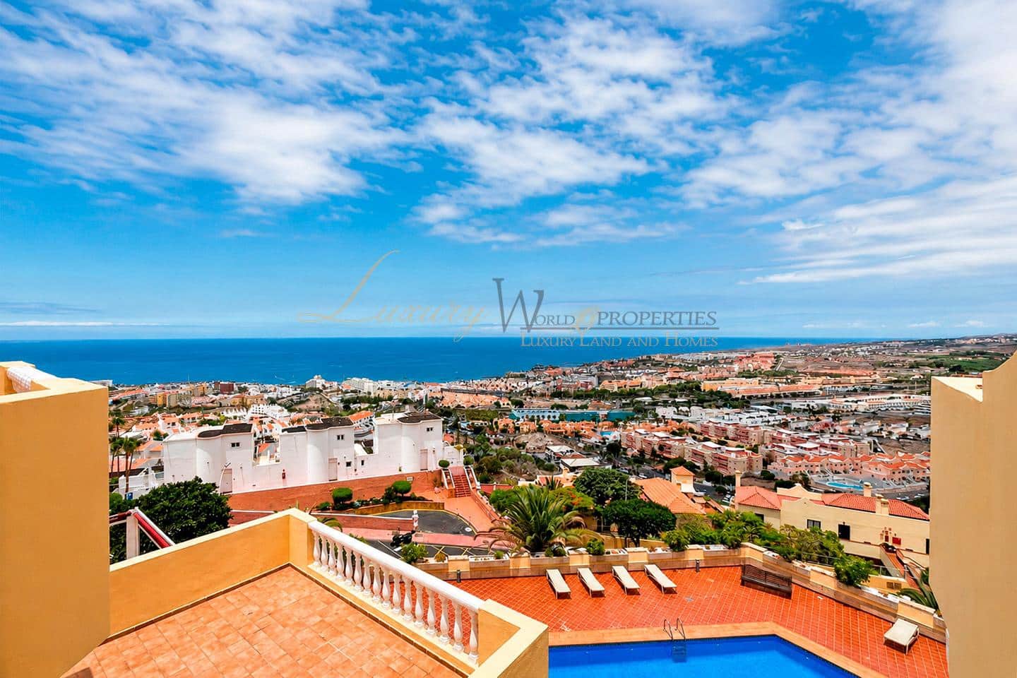 1 Zimmer Wohnung zu verkaufen in Costa Adeje mit Pool - 325.000 € (Ref: 9912228)
