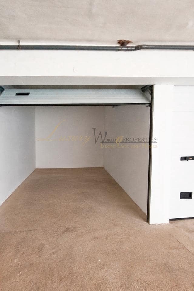 Garage in vendita in Costa Adeje - 29.000 € (Rif: 9912290)