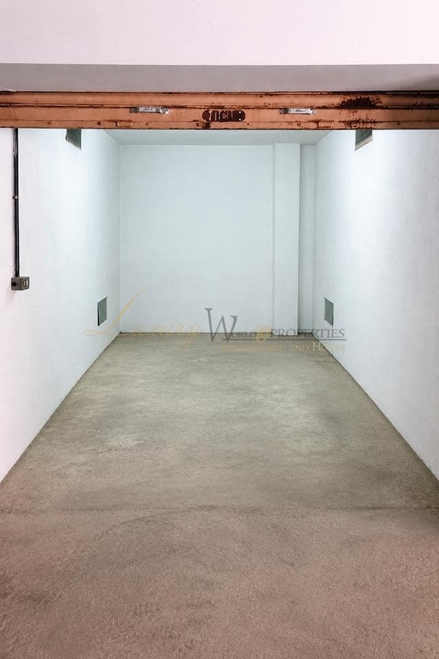 Garage til salg i Costa Adeje - € 29.000 (Ref: 9912290)