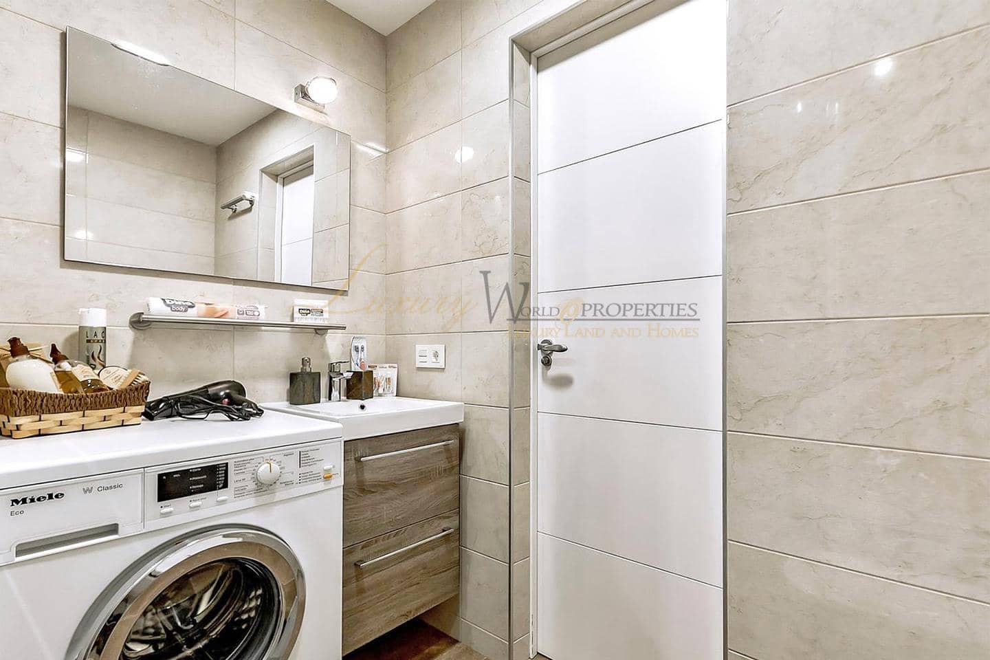 2 chambre Appartement à vendre à Costa Adeje avec piscine - 315 000 € (Ref: 9918744)