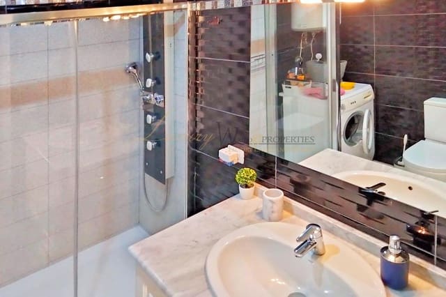 3 soverom Leilighet til salgs i Los Cristianos, Arona - € 460 000 (Ref: 9918978)
