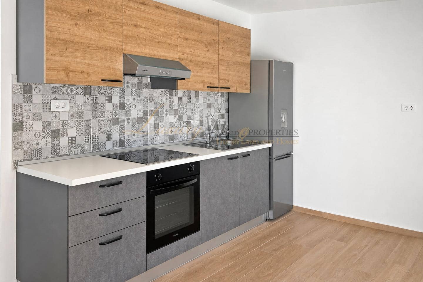 Piso de 2 habitaciones en Costa del Silencio en venta con piscina - 230.000 € (Ref: 9920908)