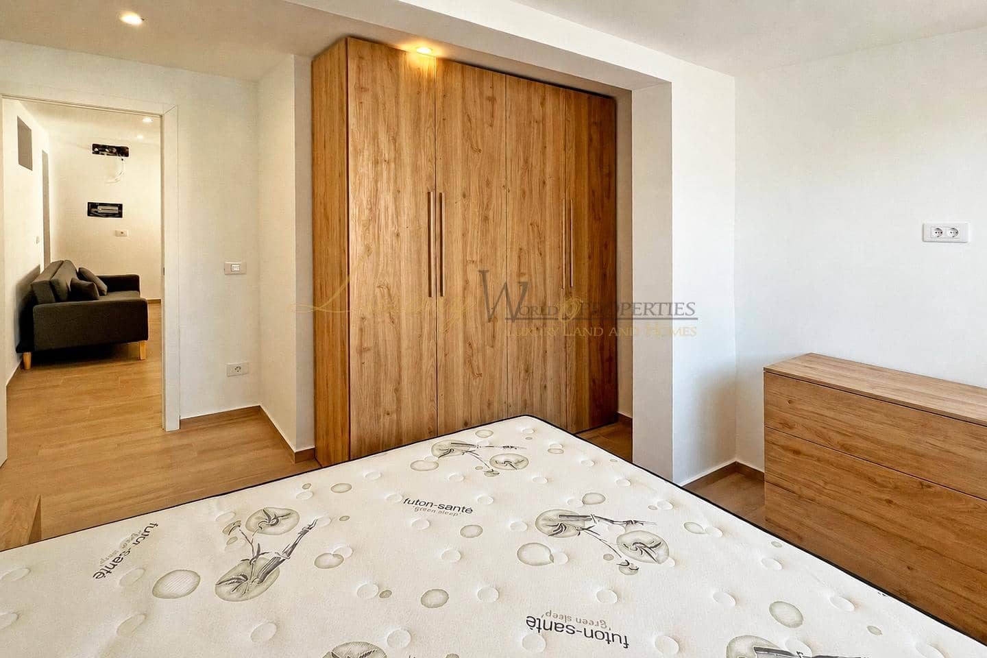 Piso de 2 habitaciones en Costa del Silencio en venta con piscina - 230.000 € (Ref: 9920908)