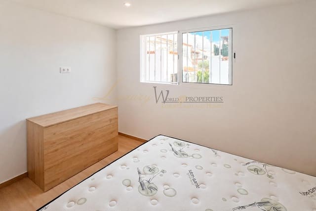 2 sovrum Lägenhet till salu i Costa del Silencio, Arona med pool - 230 000 € (Ref: 9920908)