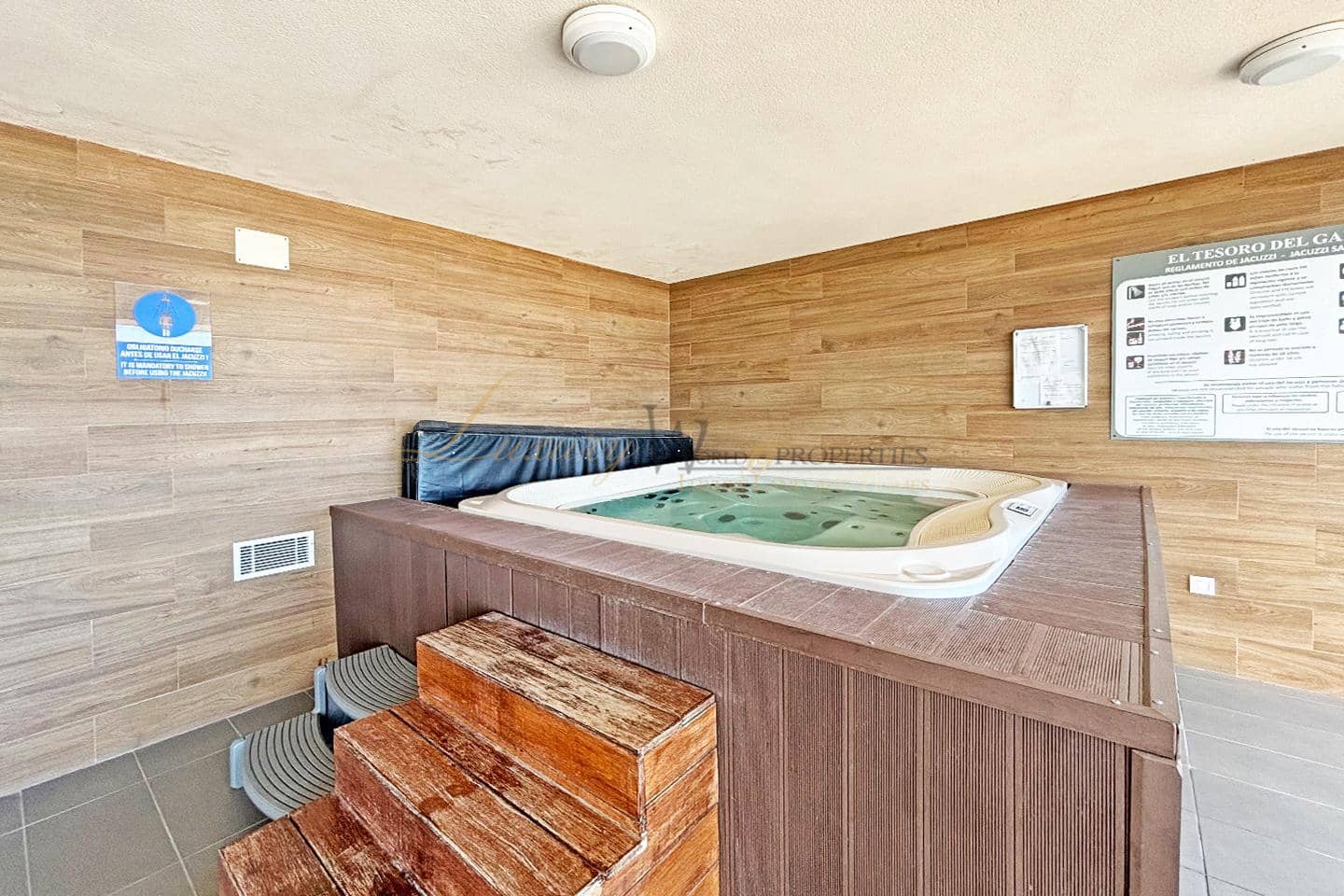 3 camera da letto Appartamento in vendita in Adeje con piscina garage - 520.000 € (Rif: 9924909)