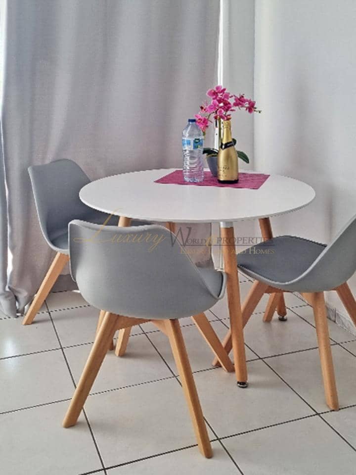1 soverom Leilighet til salgs i Los Cristianos med svømmebasseng garasje - € 305 000 (Ref: 9935109)