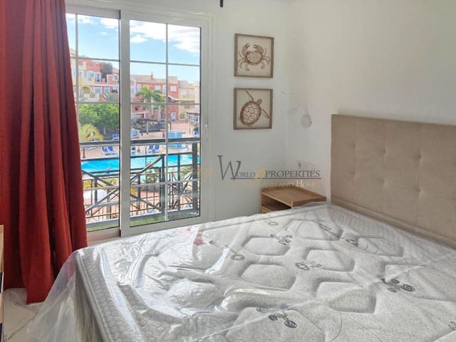 2 soverom Leilighet til salgs i Los Cristianos, Arona med svømmebasseng - € 330 000 (Ref: 9938680)