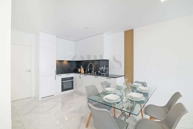 4 chambre Appartement à vendre à Playa de las Américas, Adeje avec piscine - 1 000 000 € (Ref: 9948897)