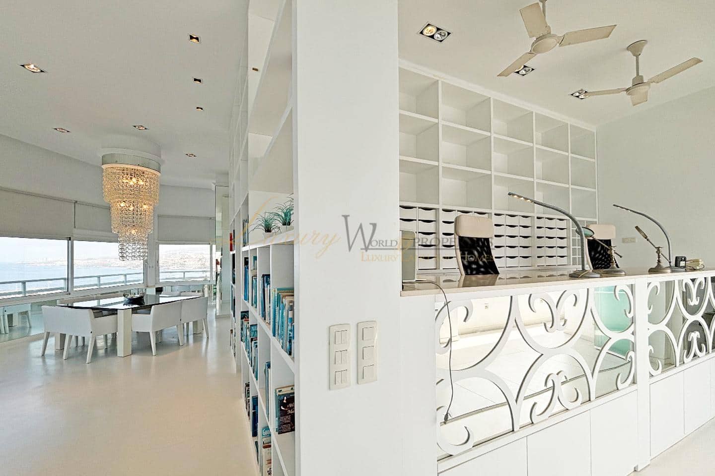 1 bedroom Flat for sale in Costa Adeje with pool - € 1,495,000 (Ref: 9956501)