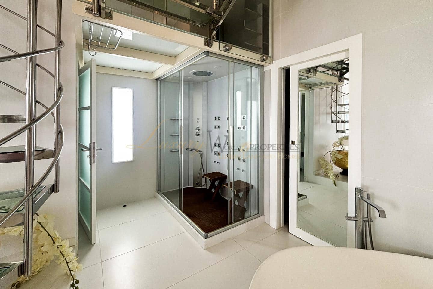 1 bedroom Flat for sale in Costa Adeje with pool - € 1,495,000 (Ref: 9956501)
