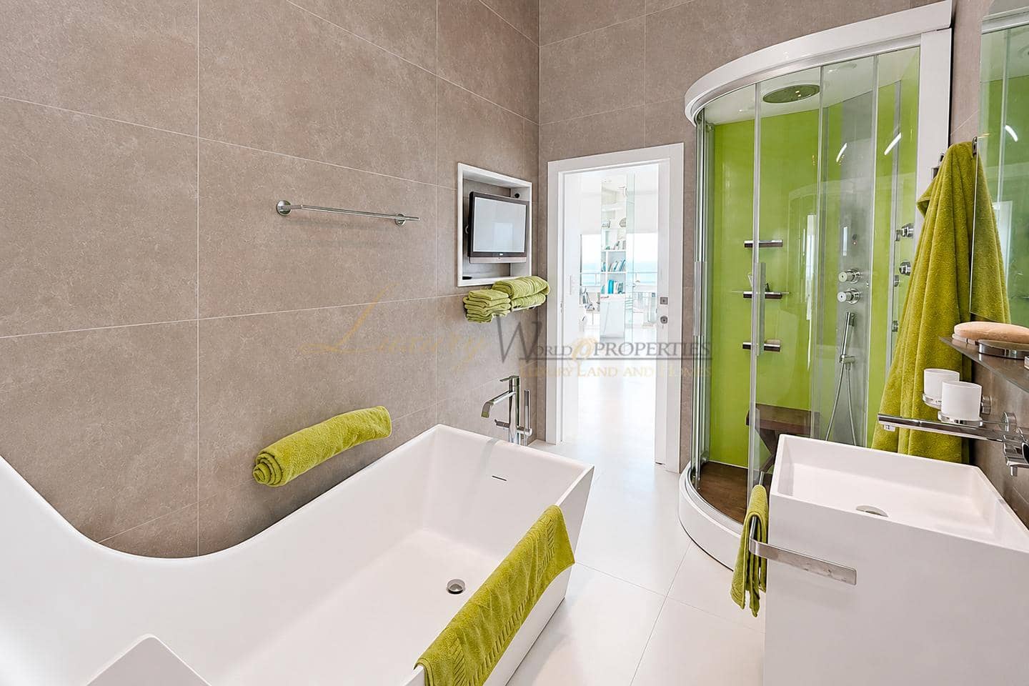 1 bedroom Flat for sale in Costa Adeje with pool - € 1,495,000 (Ref: 9956501)
