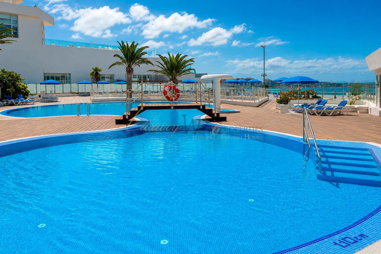 1 bedroom Flat for sale in Costa Adeje with pool - € 1,495,000 (Ref: 9956501)