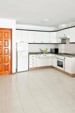 3 soveværelse Lejlighed til salg i Los Cristianos, Arona med swimmingpool garage - € 495.000 (Ref: 9958393)