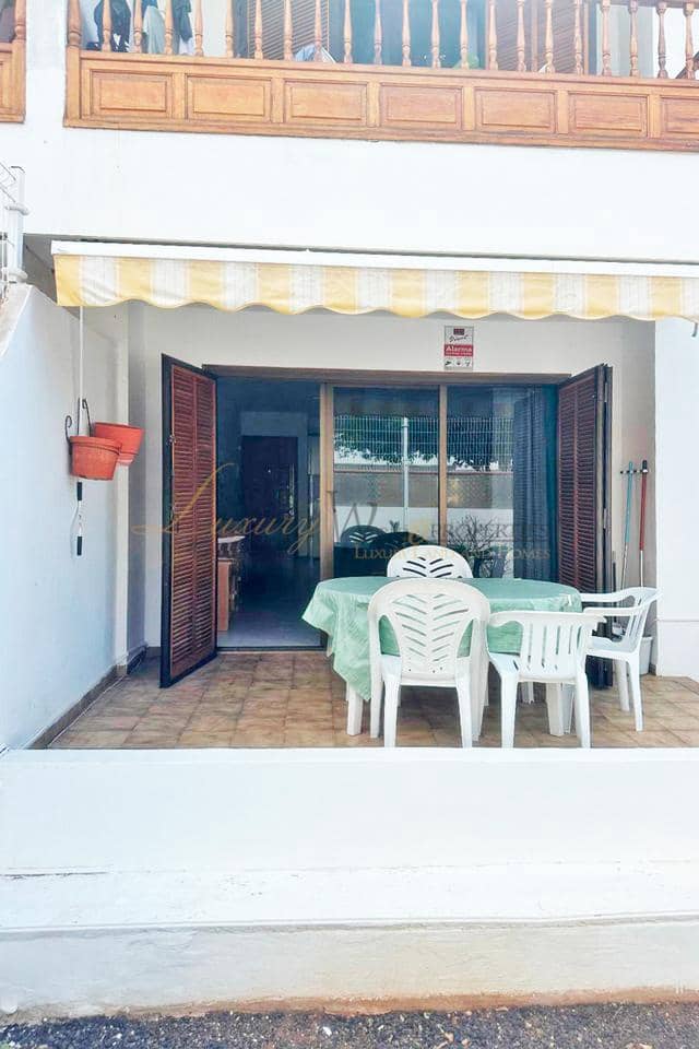 3 bedroom Flat for sale in Los Cristianos with pool garage - € 495,000 (Ref: 9958393)