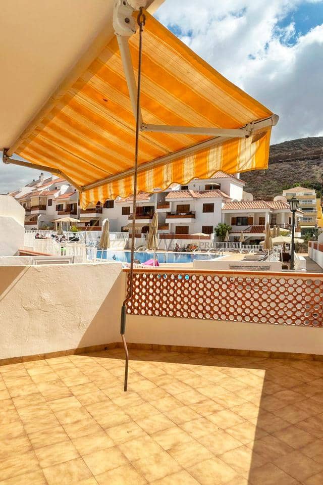 3 bedroom Flat for sale in Los Cristianos with pool garage - € 495,000 (Ref: 9958393)