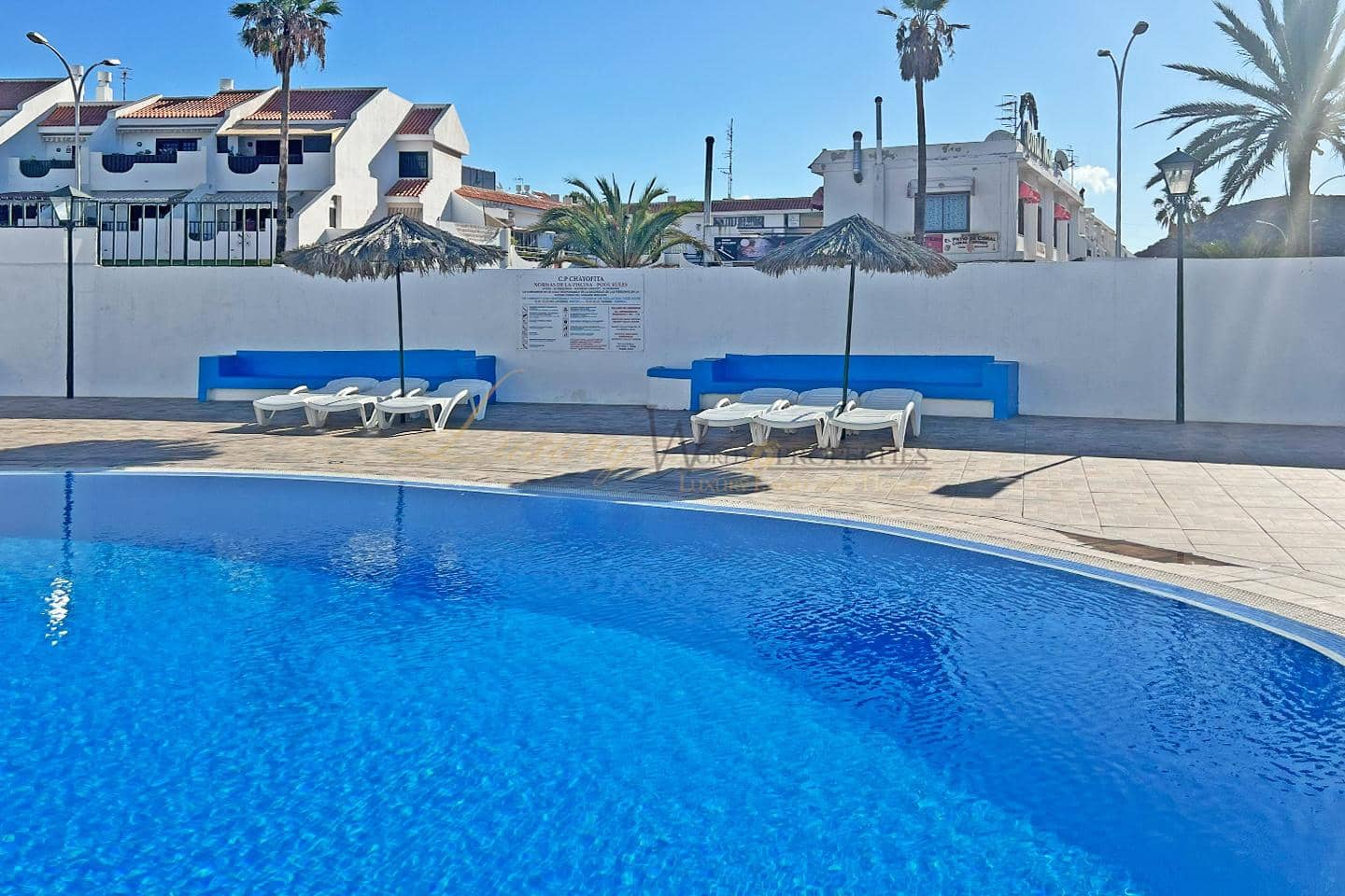 2 slaapkamer Flat te koop in Costa del Silencio met zwembad - € 195.000 (Ref: 9964295)