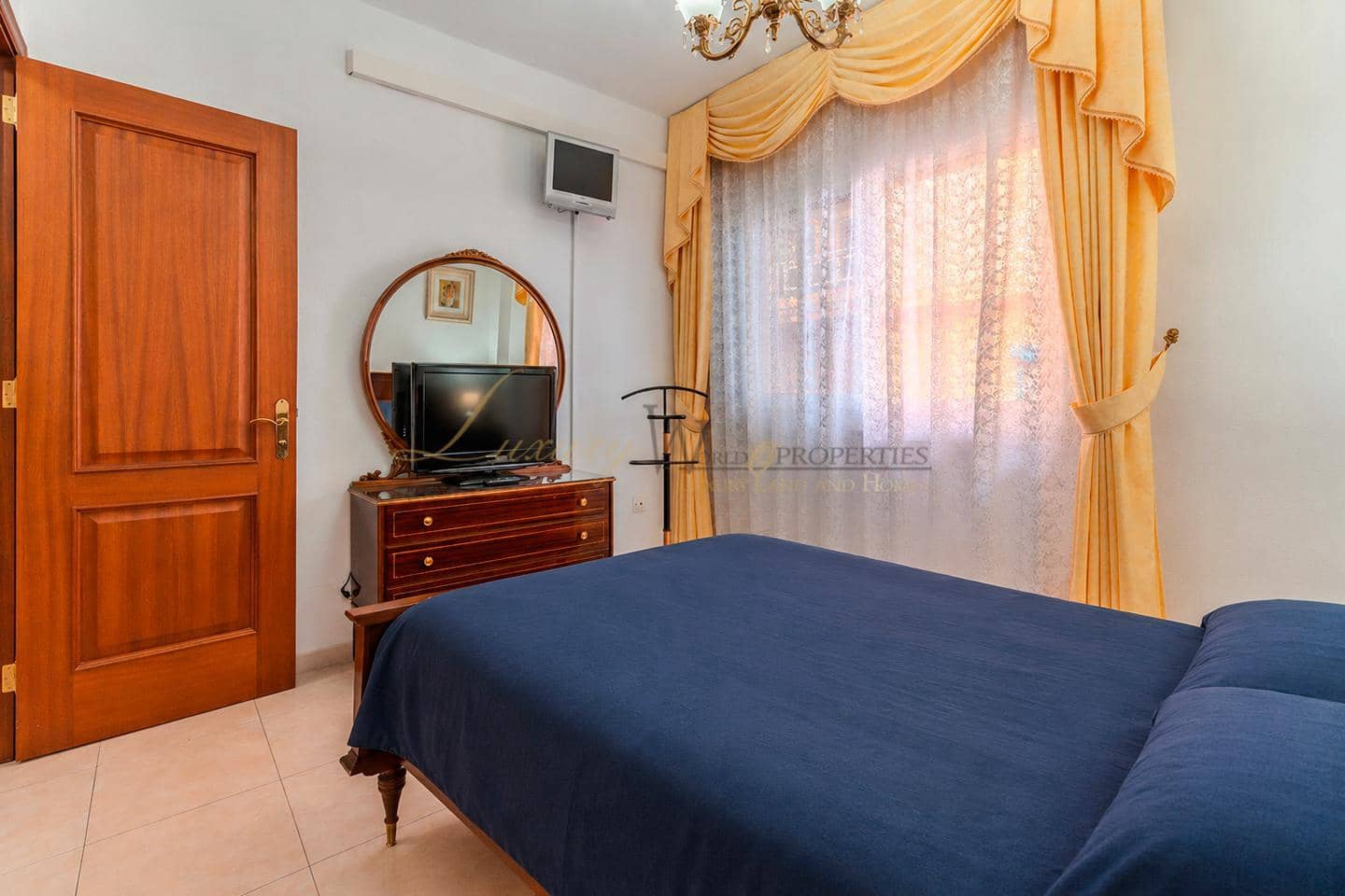 1 bedroom Flat for sale in Las Galletas - € 194,000 (Ref: 9971704)