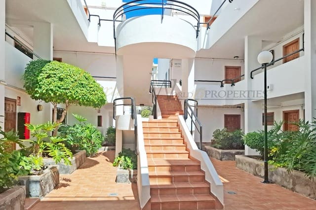 2 slaapkamer Flat te koop in Playa de las Americas, Arona met zwembad - € 479.000 (Ref: 9972238)