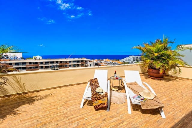 2 sypialnia Mieszkanie na sprzedaż w Los Gigantes, Santiago del Teide z basenem garażem - 670 000 € (Ref: 9973971)