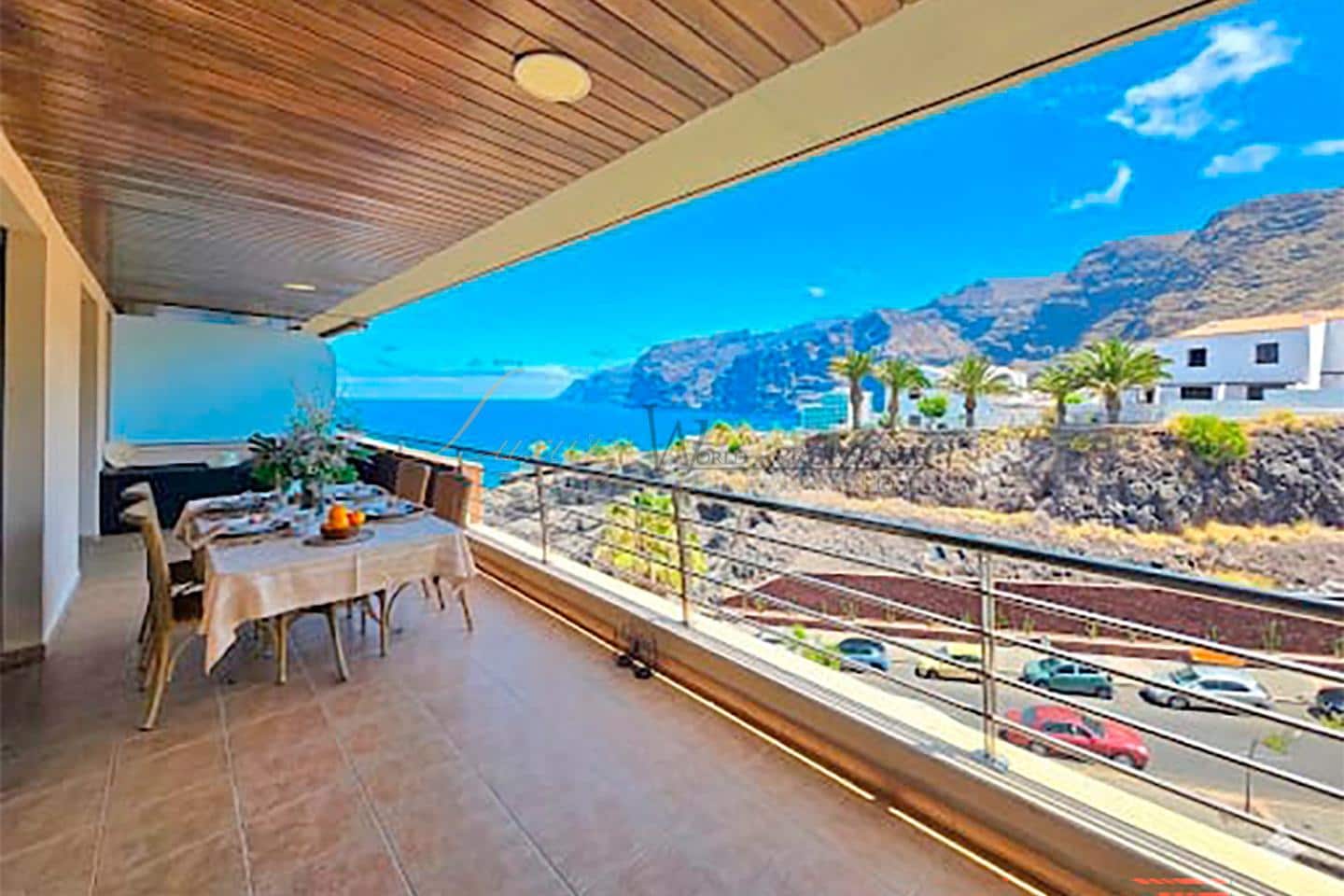2 chambre Appartement à vendre à Los Gigantes avec piscine garage - 670 000 € (Ref: 9973971)