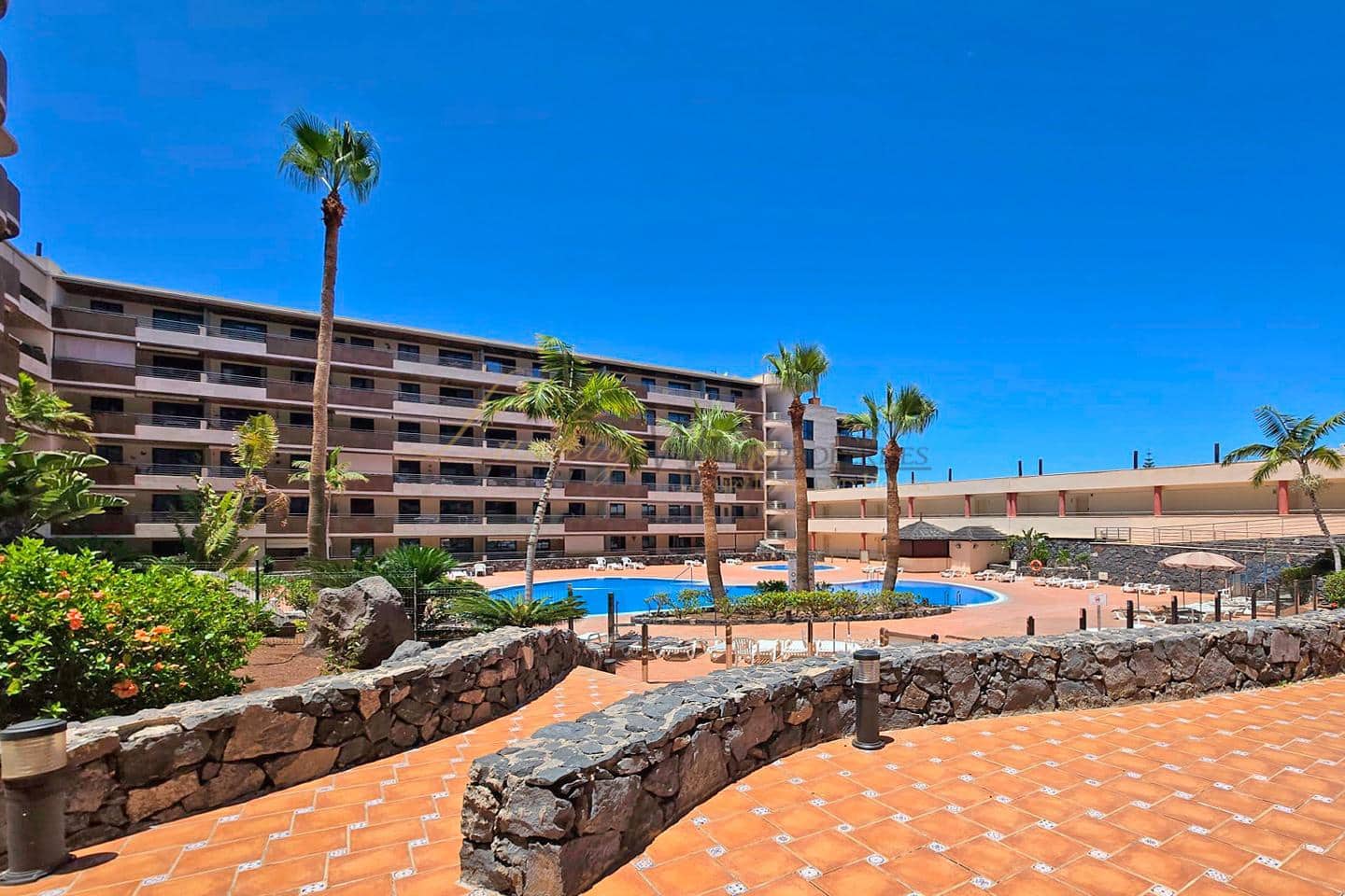 2 chambre Appartement à vendre à Los Gigantes avec piscine garage - 670 000 € (Ref: 9973971)