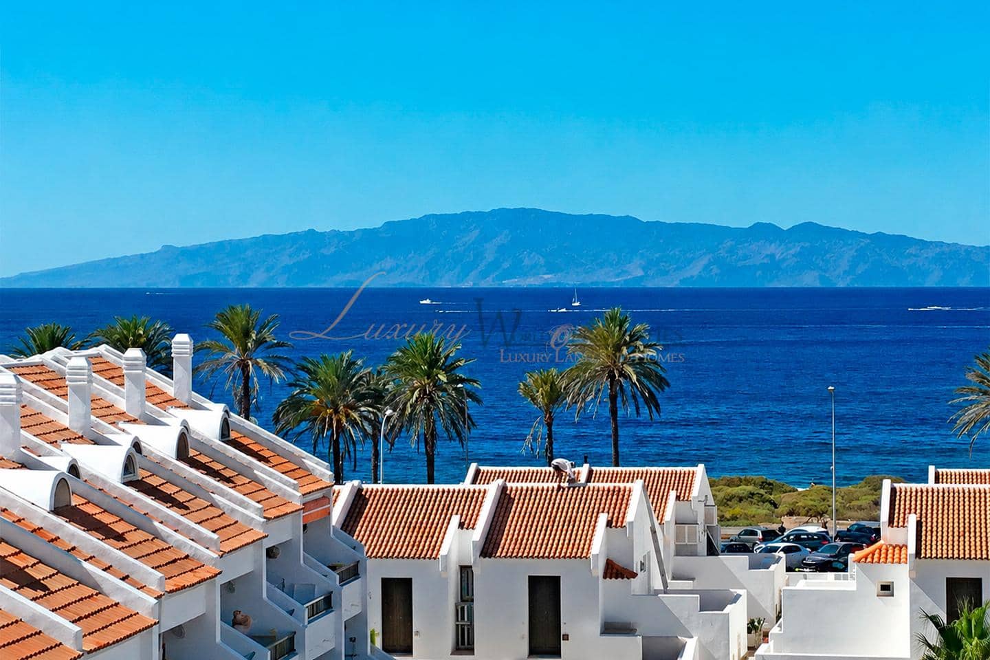 5 Zimmer Wohnung zu verkaufen in Playa de las Americas mit Pool - 1.400.000 € (Ref: 9997772)
