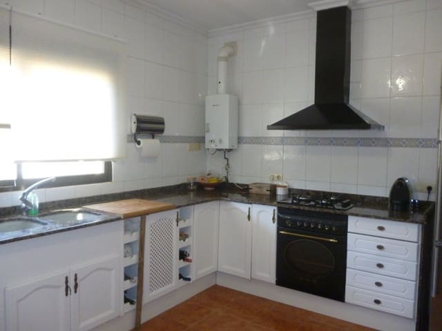 3 soveværelse Villa til salg i Ontinyent - € 260.000 (Ref: 6404493)