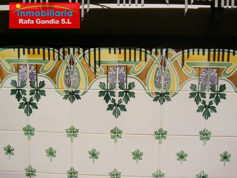 8 soveværelse Villa til salg i Montaverner - € 300.000 (Ref: 6427236)