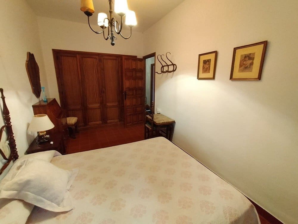 7 bedroom Villa for sale in Ontinyent with pool garage - € 650,000 (Ref: 6791867)