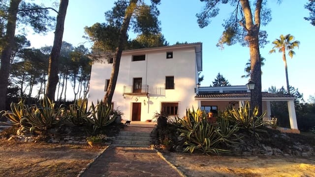 7 soveværelse Villa til salg i Ontinyent med swimmingpool garage - € 650.000 (Ref: 6791867)