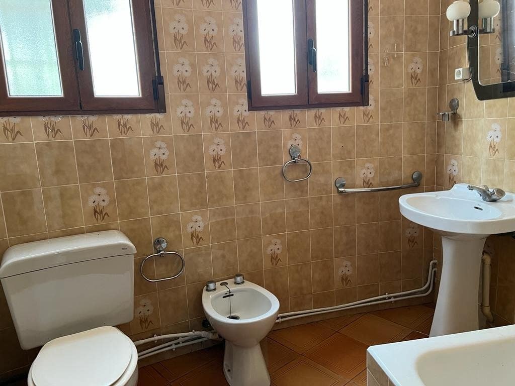 7 makuuhuone Huvila myytävänä paikassa Ontinyent mukana uima-altaan 
autotalli - 450 000 € (Ref: 6984577)