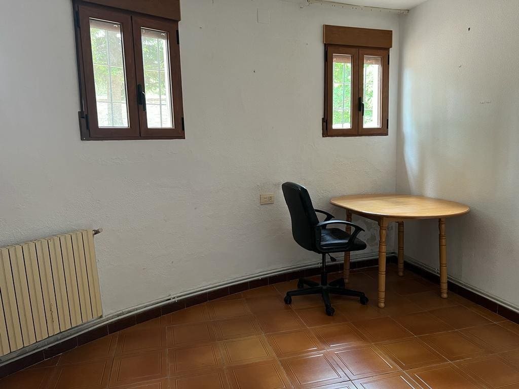 7 makuuhuone Huvila myytävänä paikassa Ontinyent mukana uima-altaan 
autotalli - 450 000 € (Ref: 6984577)