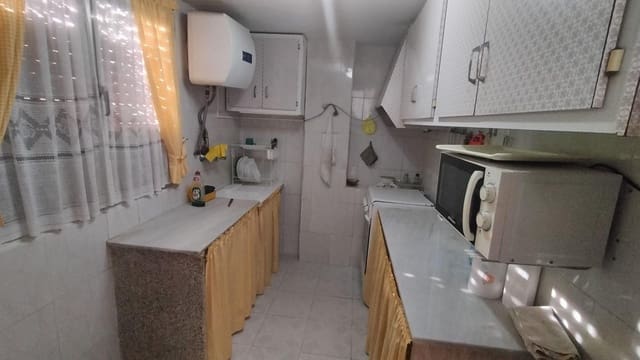 5 soveværelse Villa til salg i Ontinyent med garage - € 150.000 (Ref: 7993773)